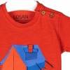 T-shirt rossa neonata in cotone con stampa campeggio